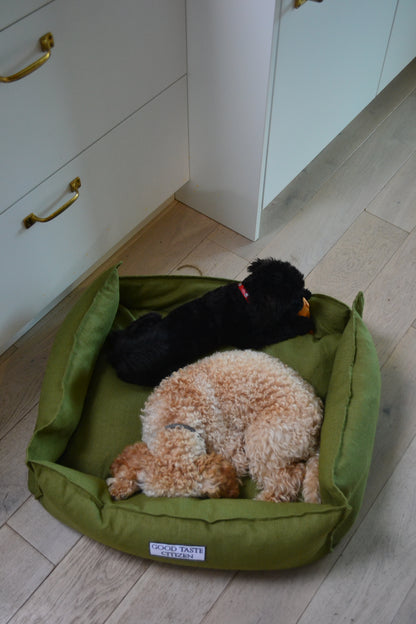 Moss Colour Sustainable / Eco Friendly Soft Linen Dog Bed